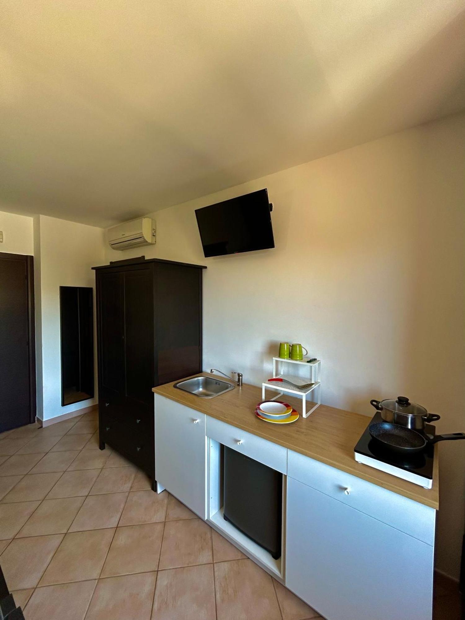 B&B Villa Rodriguez Milazzo Buitenkant foto