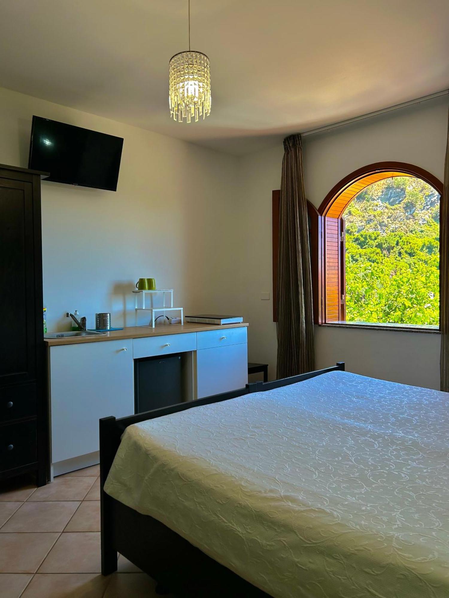 B&B Villa Rodriguez Milazzo Buitenkant foto